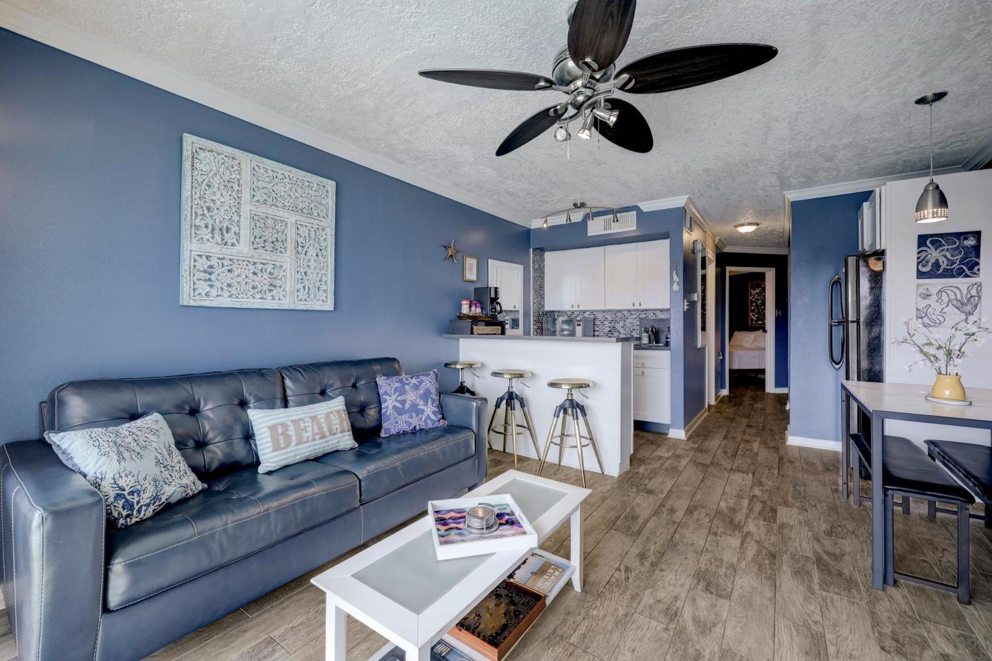 Apartamento Beautiful Ocean Views At The Victorian Galveston Exterior foto